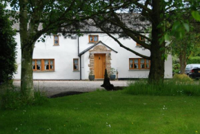 Гостиница Armidale Cottages B&B  Уоркингтон